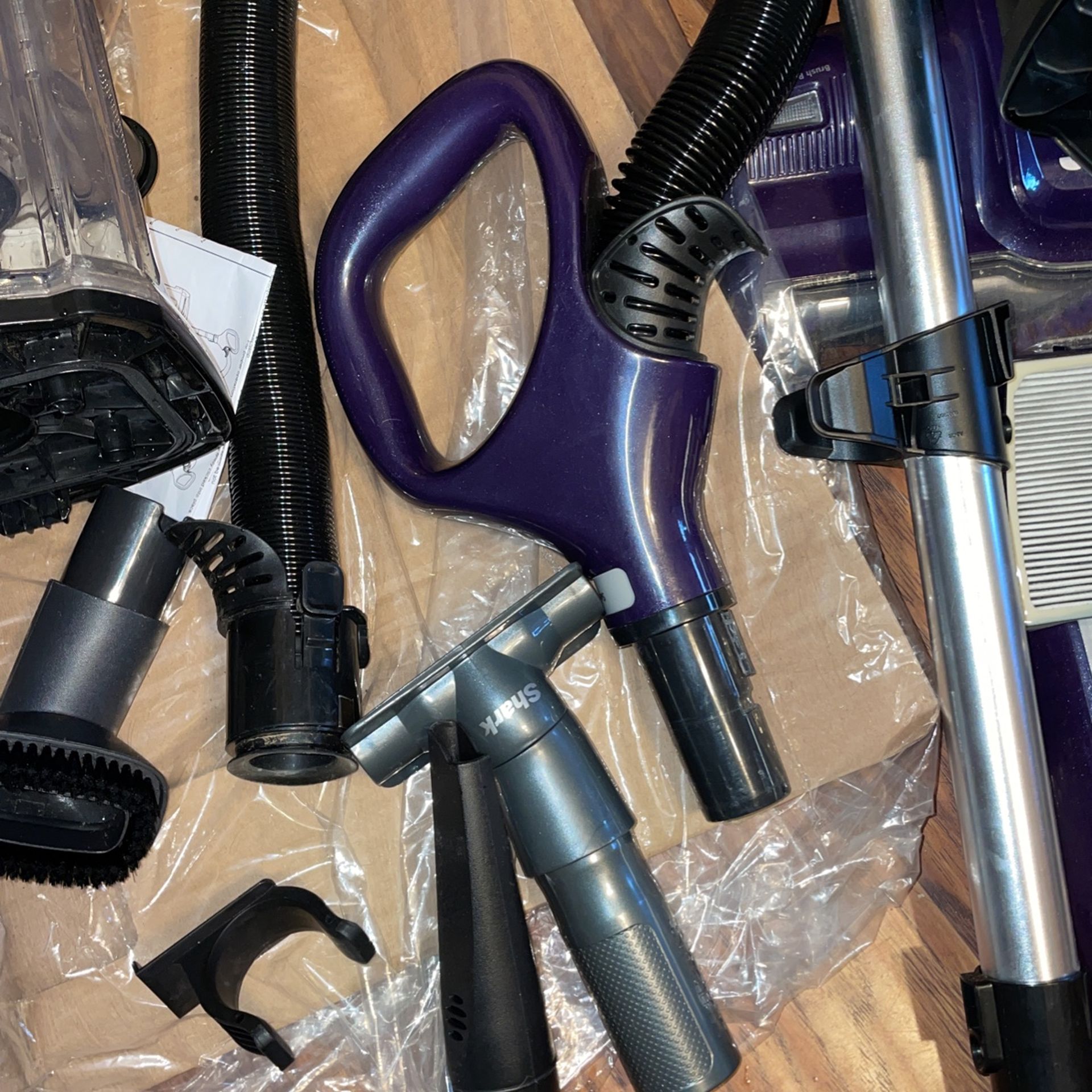 Shark Vacuum Hardfloor N Carpet