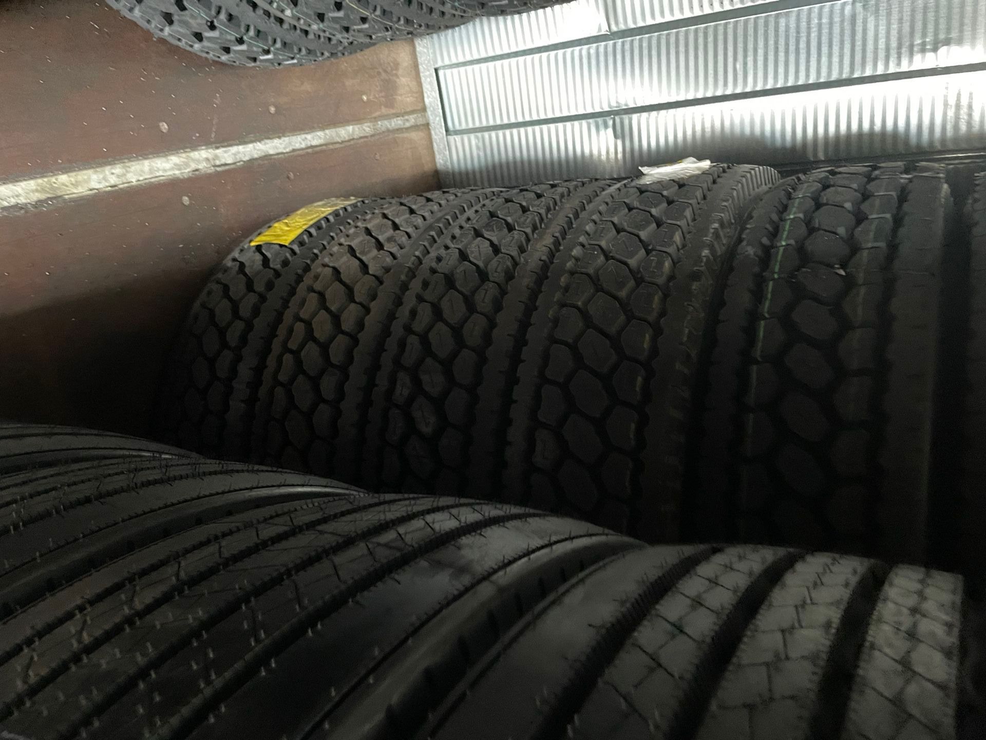 Tires 295/75R22.5