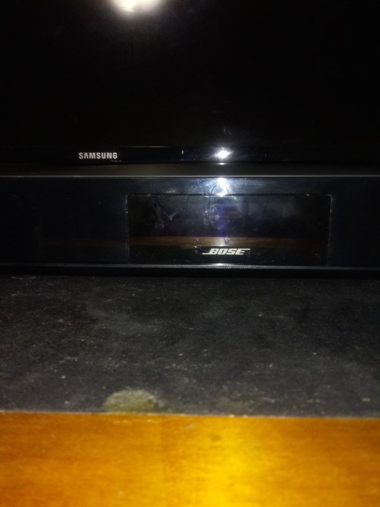 5 piece Bose Surround Sound with Remote Control