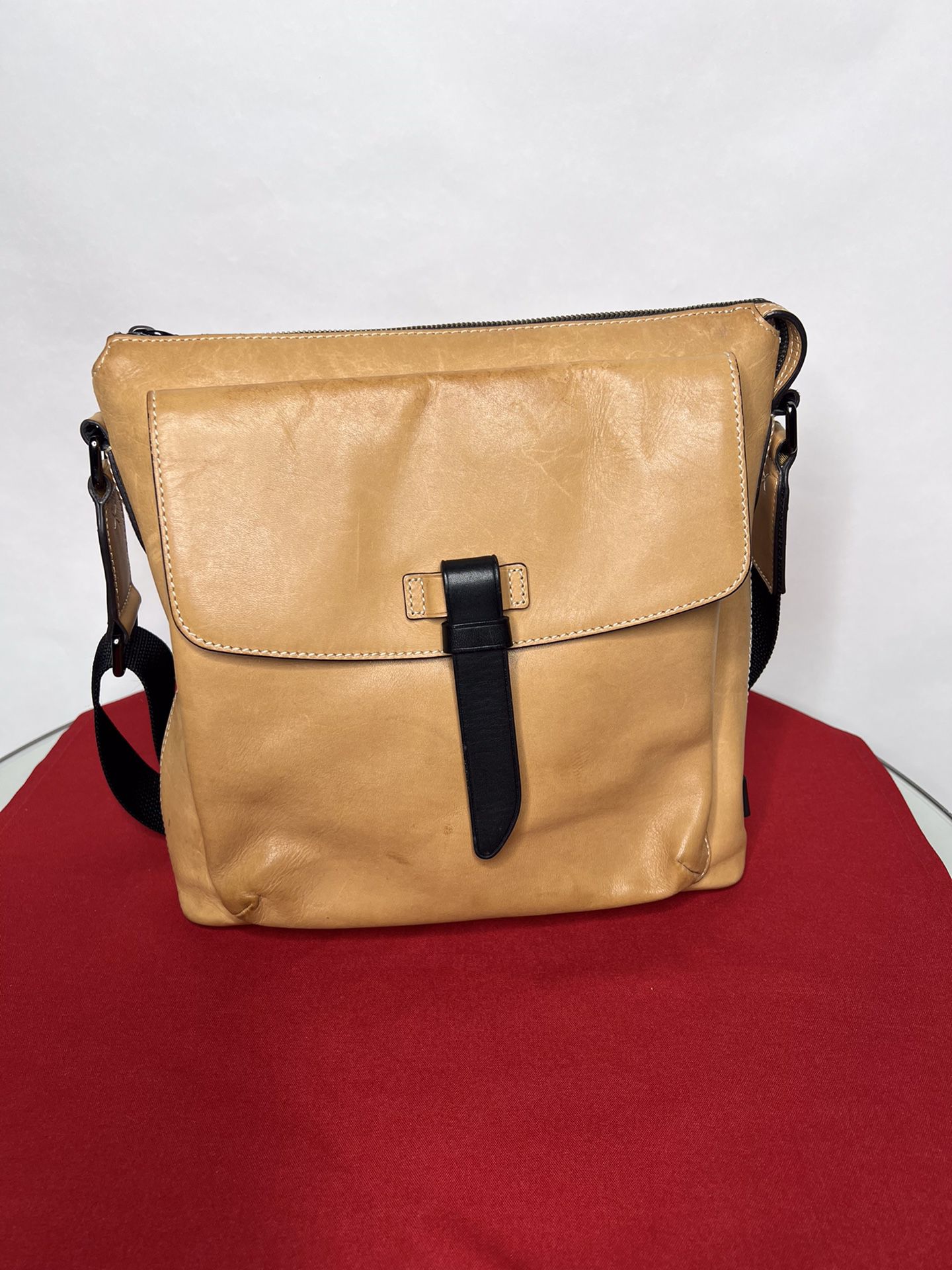 Tumi Tan Leather Crossbody Messenger Bag