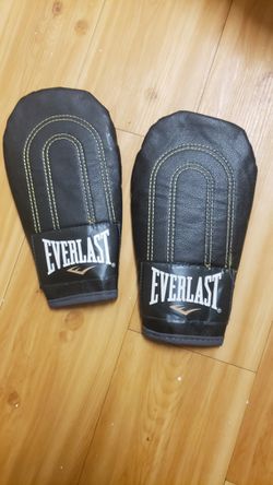Speed bag platform , with speed bag and training gloves. Thumbnail