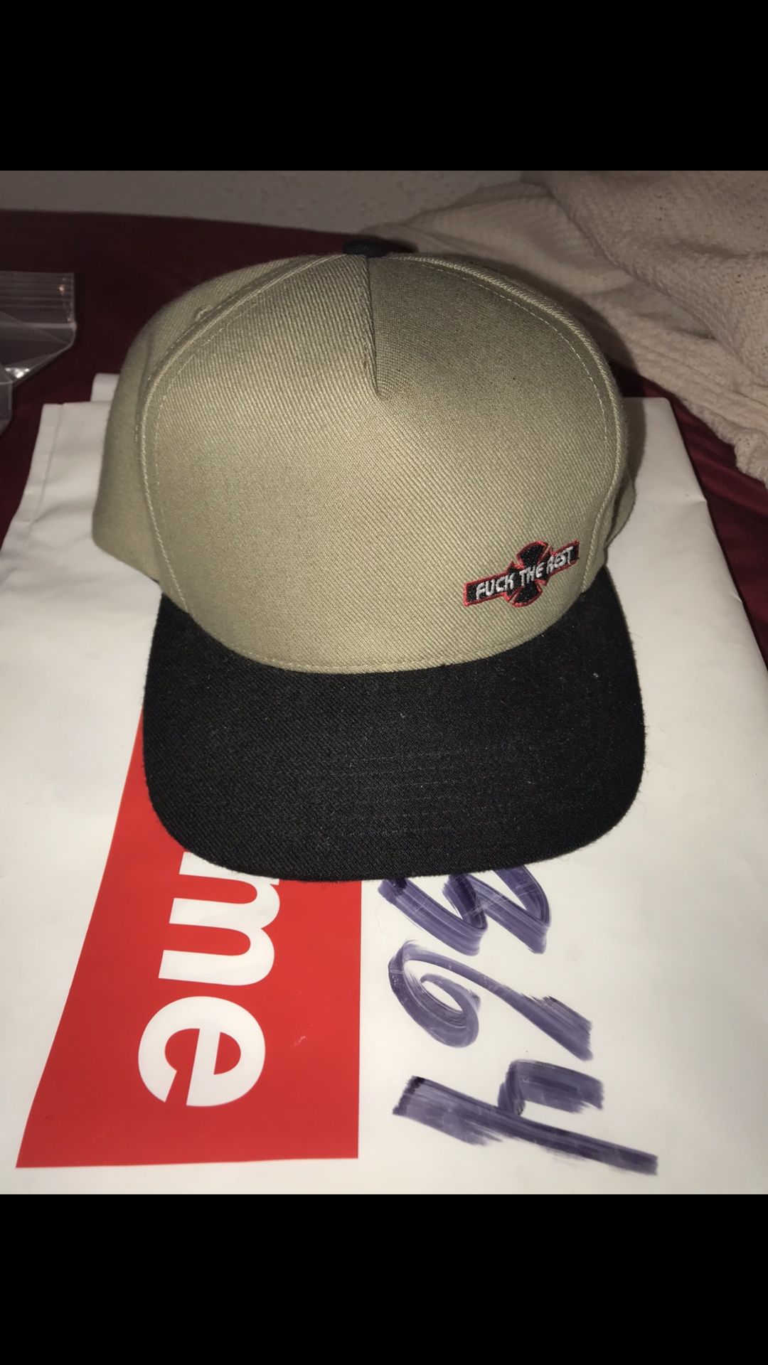 Supreme x independent snapback