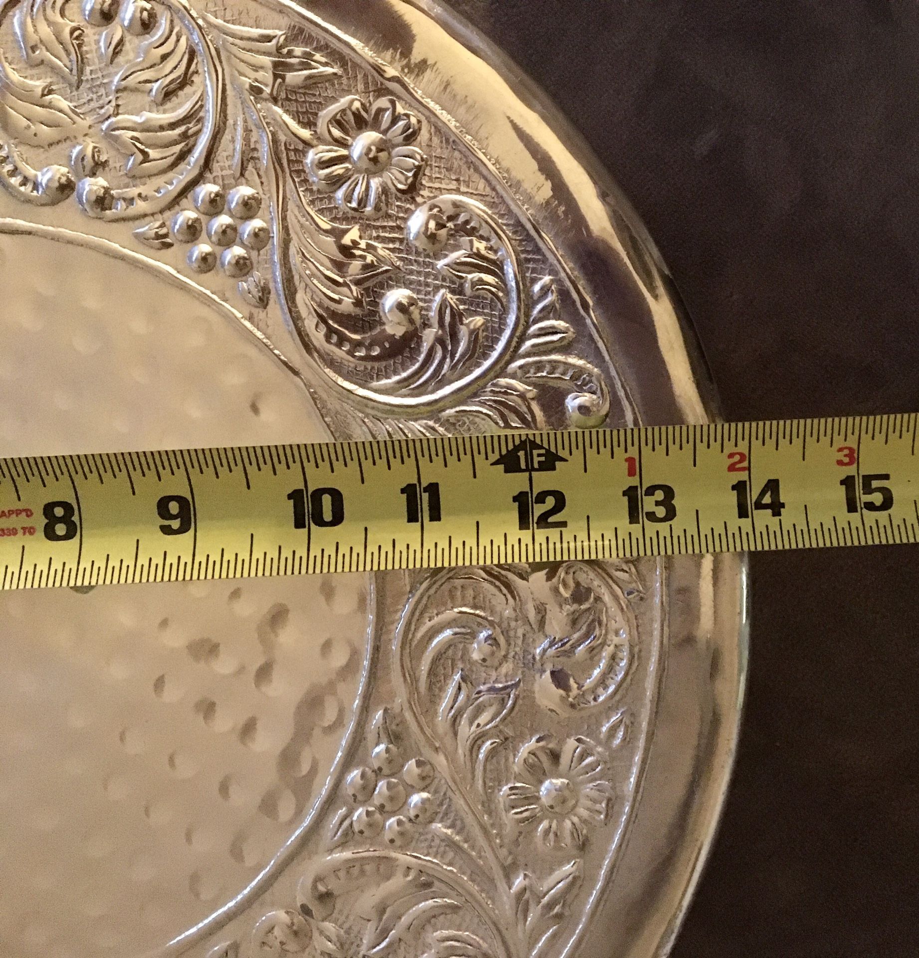 Elegant 14Wx5H Silver Aluminum Cake Stand