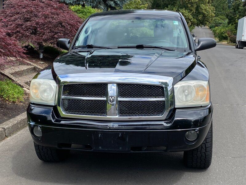 2006 Dodge Dakota SLT SLT 4dr Quad Cab
