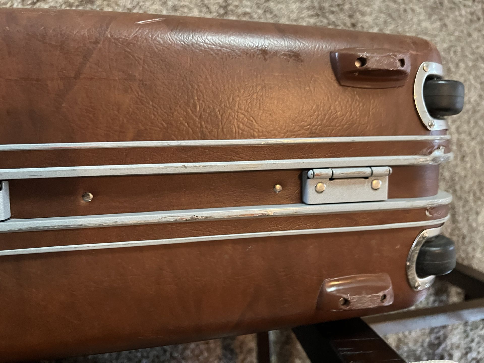 Samsonite Silhouette Vintage Hard Suitcase