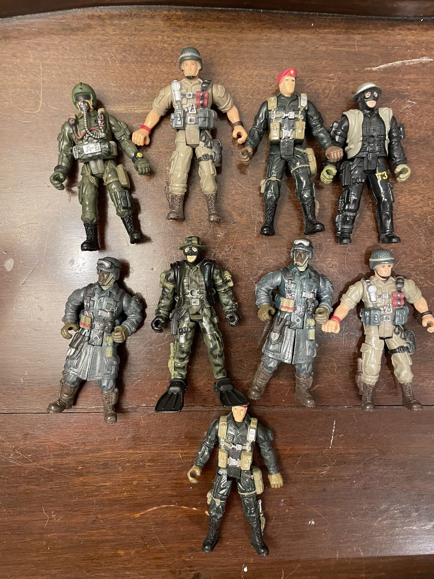 Chap Mei Rescue Squad And Mixed Action Figure Military Lot Of 9. Condition is pre owned and overall very solid and respectable shape. Every figure pic
