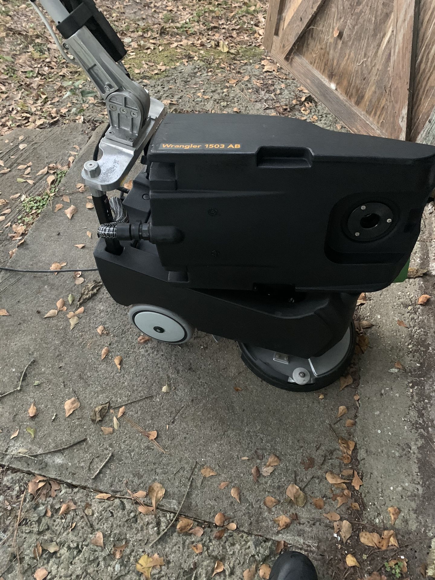 Wrangler 1305 AB