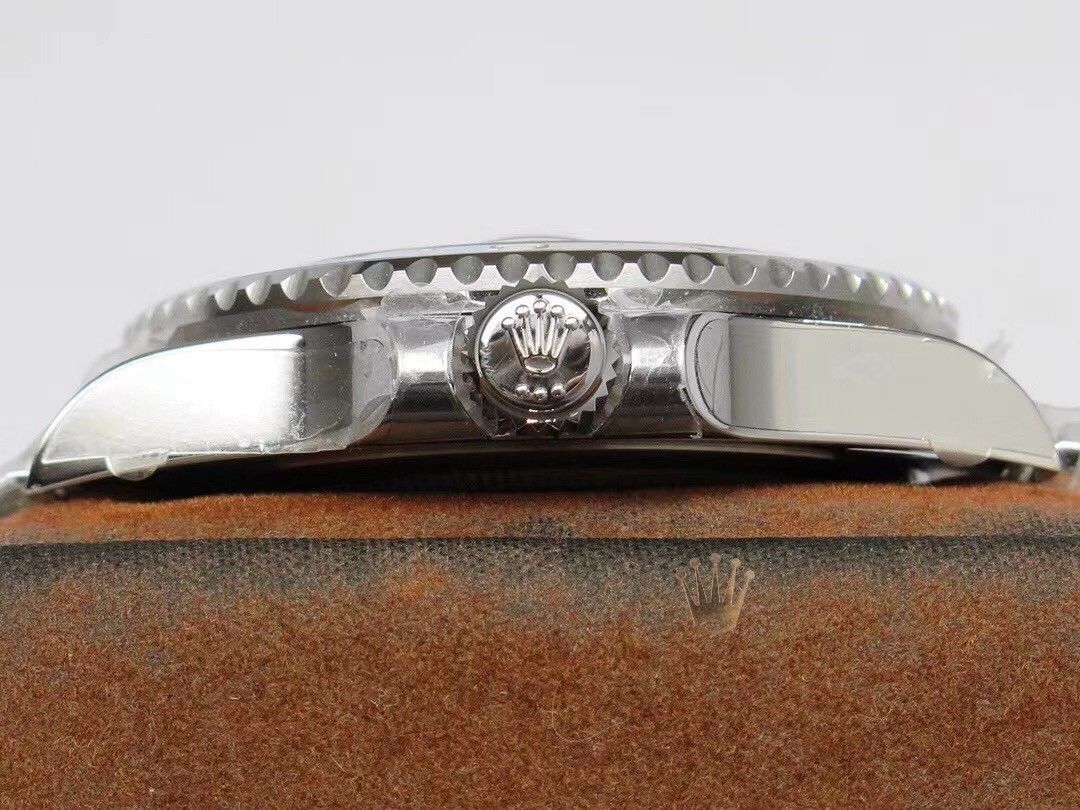 Rolex Oyster Perpetual GMT-Master II Watches 145