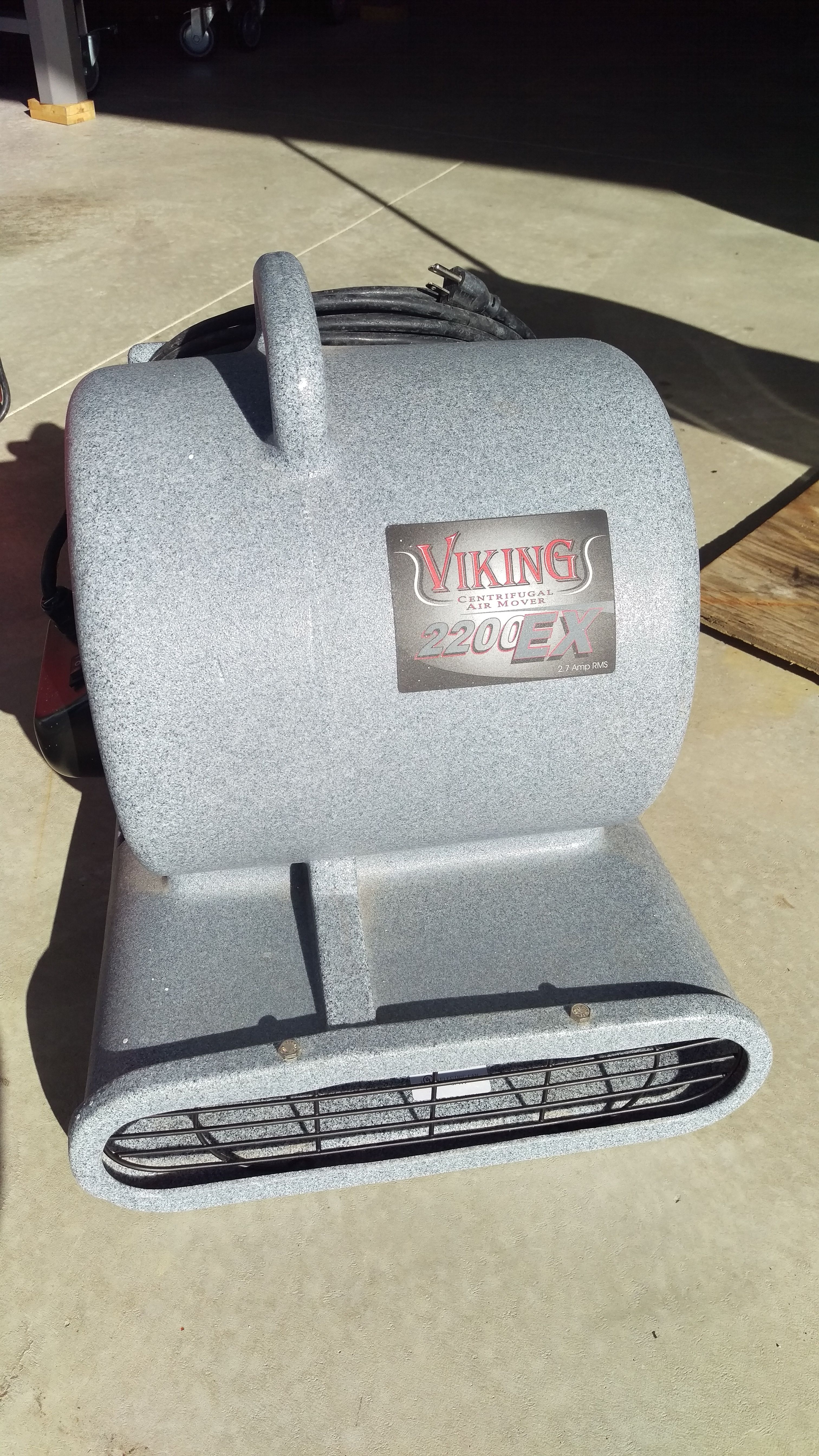 VIKING FLOOR DRYER