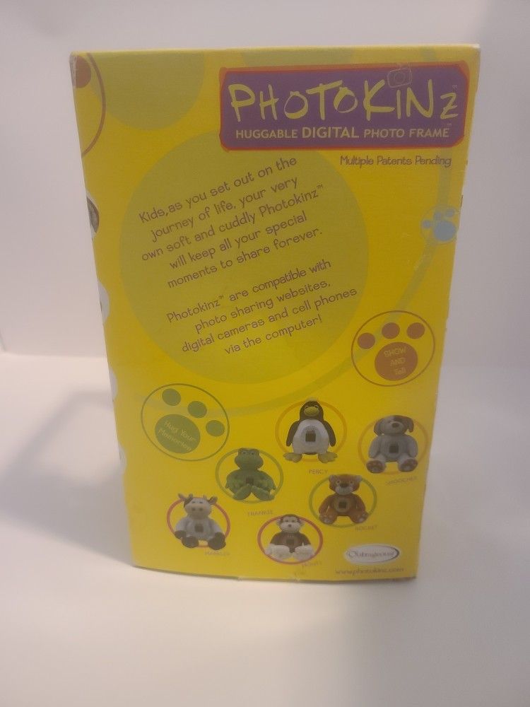 MONKEY Photokinz Huggable Digital Photo Frame Fun Loving Companion it do not come with the cable to connect to the PC