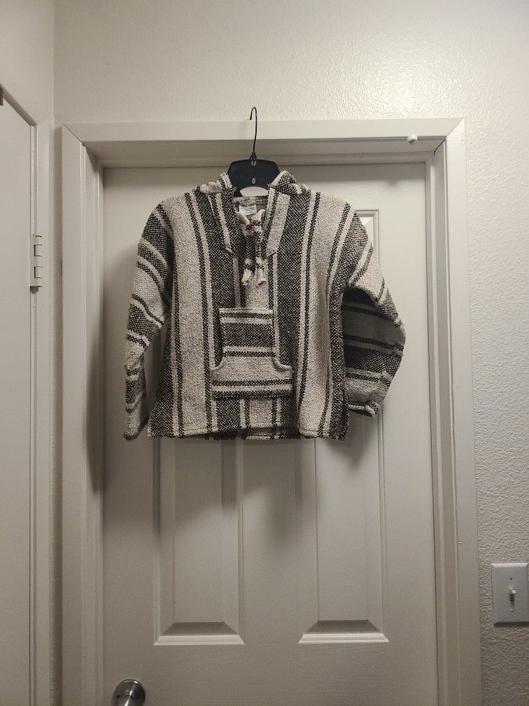 Girl's Poncho Sweater With Hood Size 10 OBO