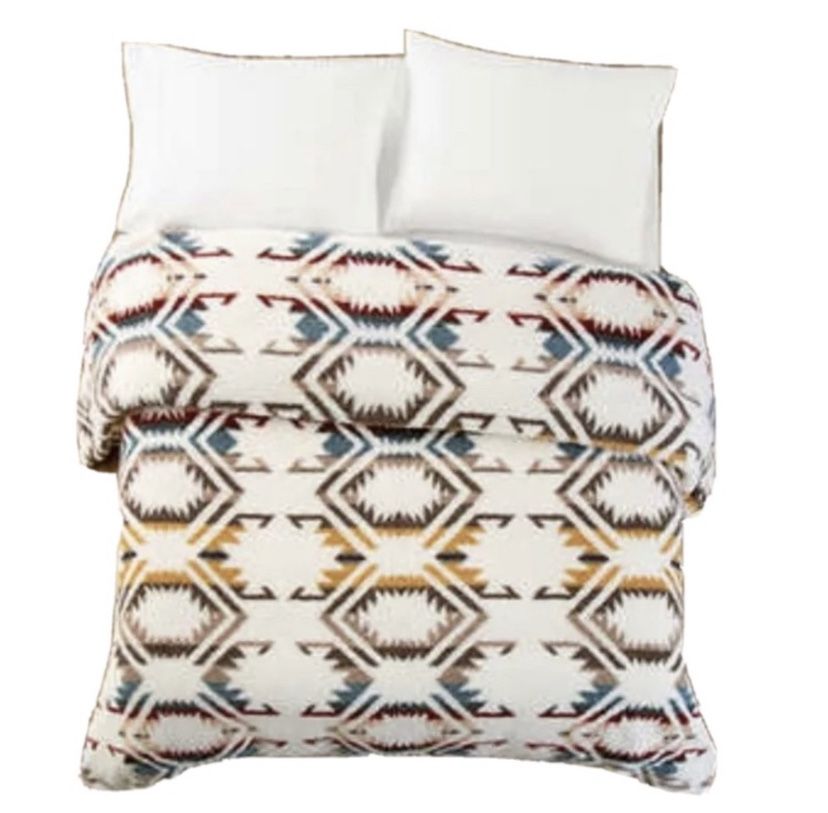 Pendleton Blanket Sherpa Fleece Queen_White Sands Multi