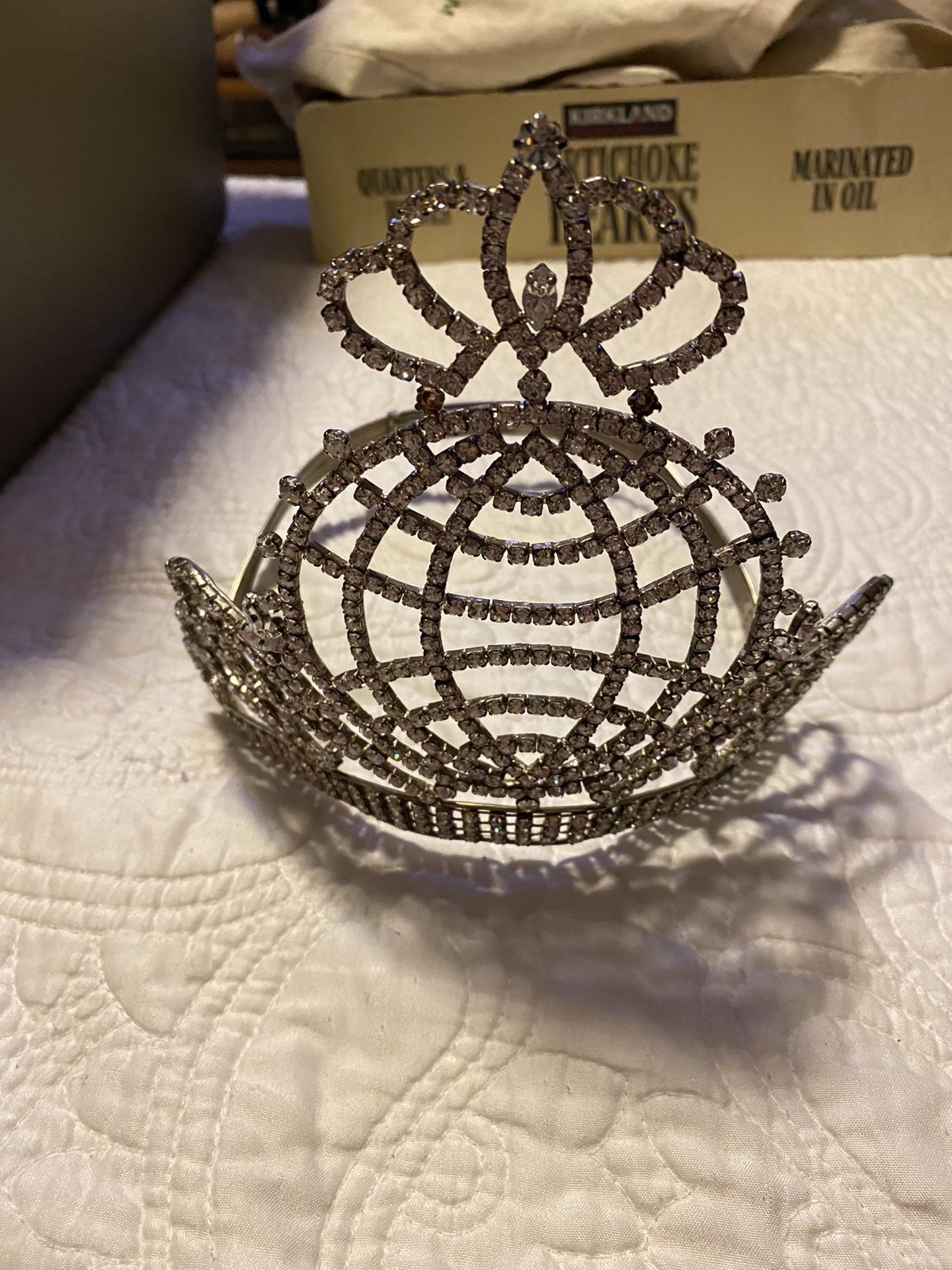 Beautiful Rhinestone Tiara -Crown For pageants or wedding