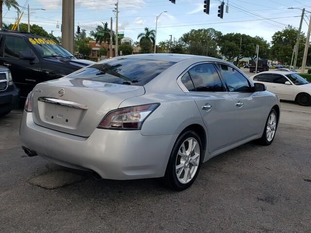 2012 Nissan Maxima