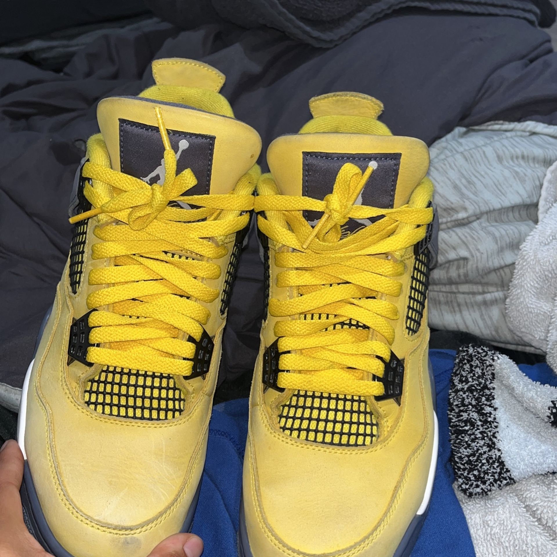 Jordan 4