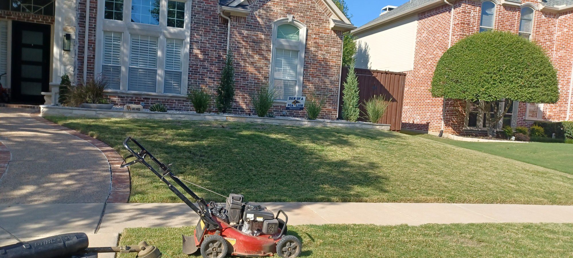 Lawn Service 