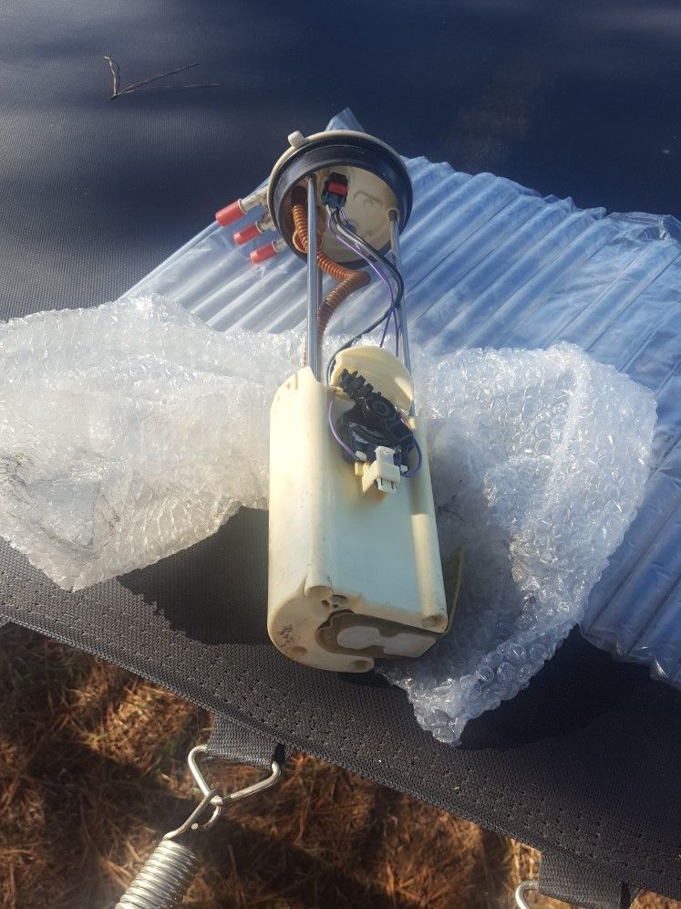 Fuel Pump For 2000 G M C Z71 5.3