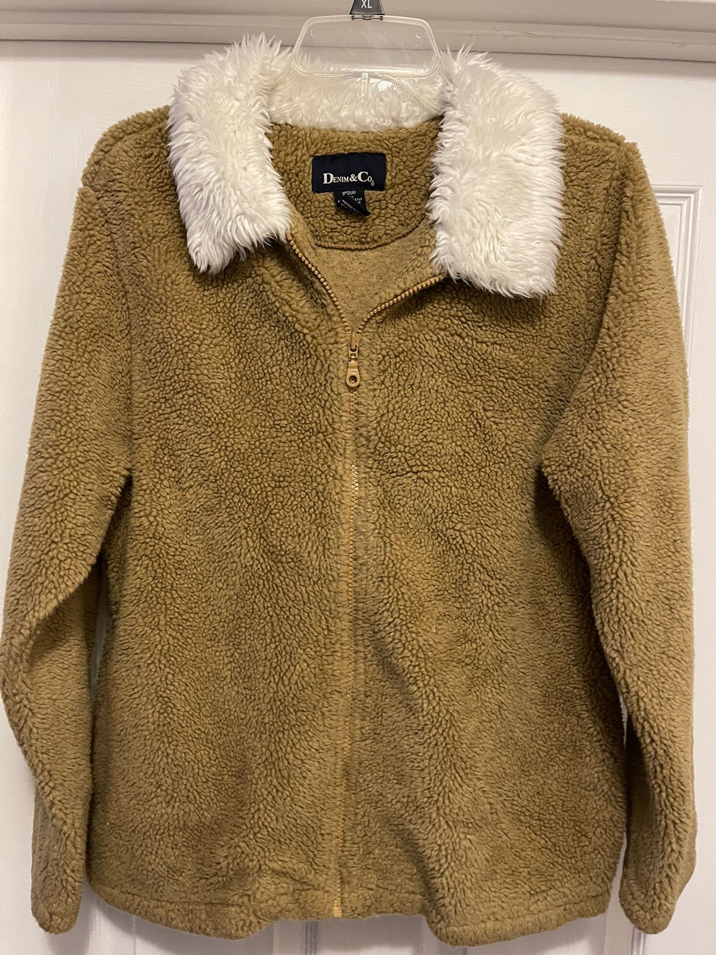 Denim And Co. Sherpa Jacket with Faux Fur Collar Size Medium Goldenrod Brown 