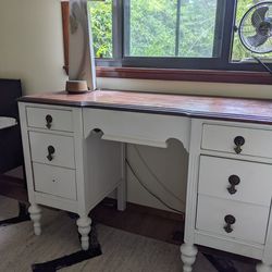 Vintage Solid Wood Vanity/Desk/Changing Table Thumbnail