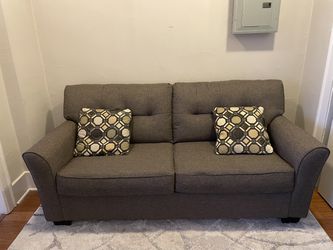 Beautiful Grey Fold-out Couch Thumbnail