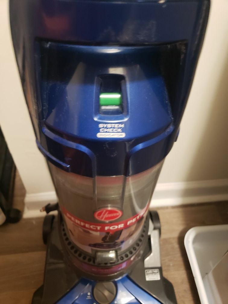 Hoover vacuum for sale!!