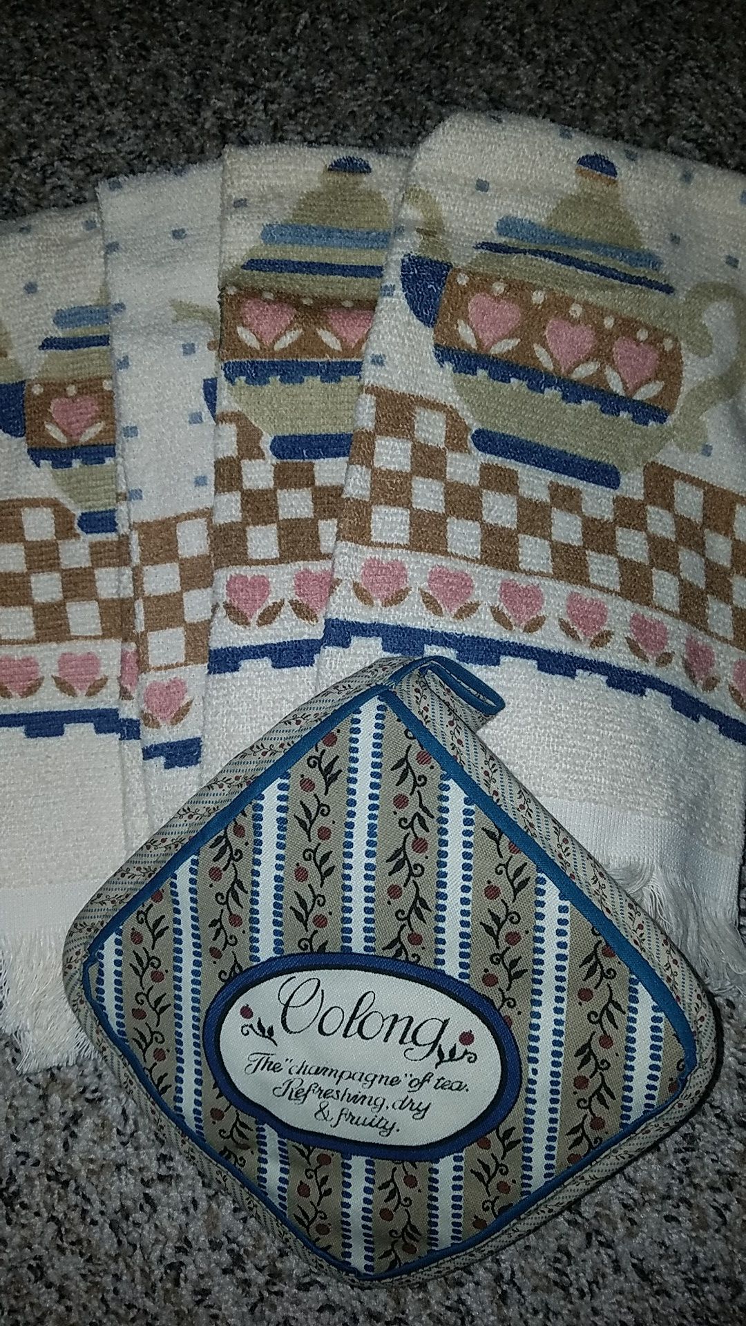 New kitchen dishcloth set w/pot holder