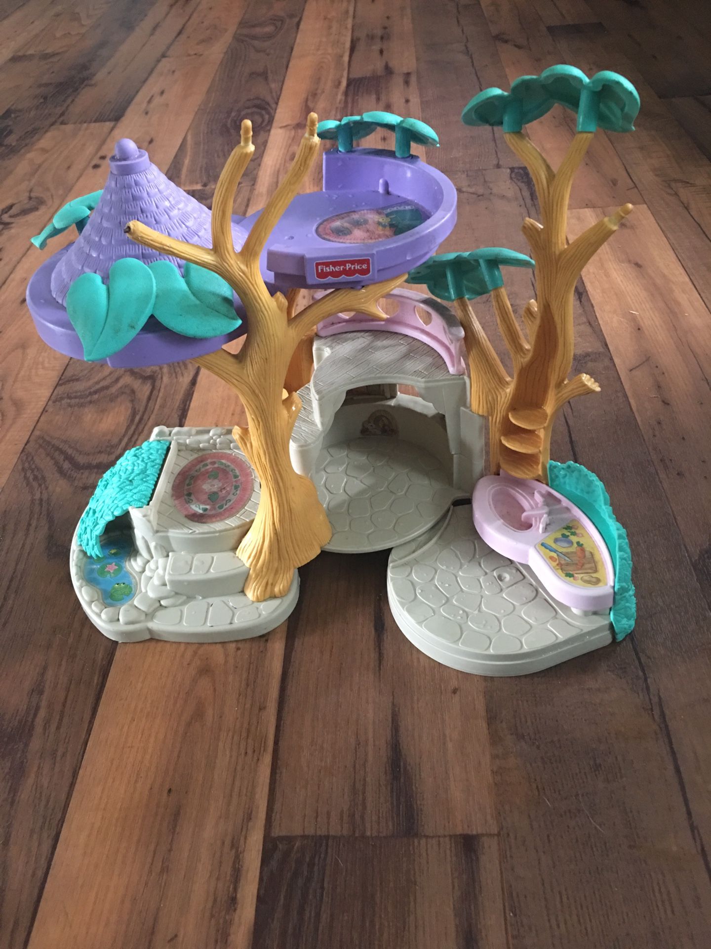 Pet doll tree house