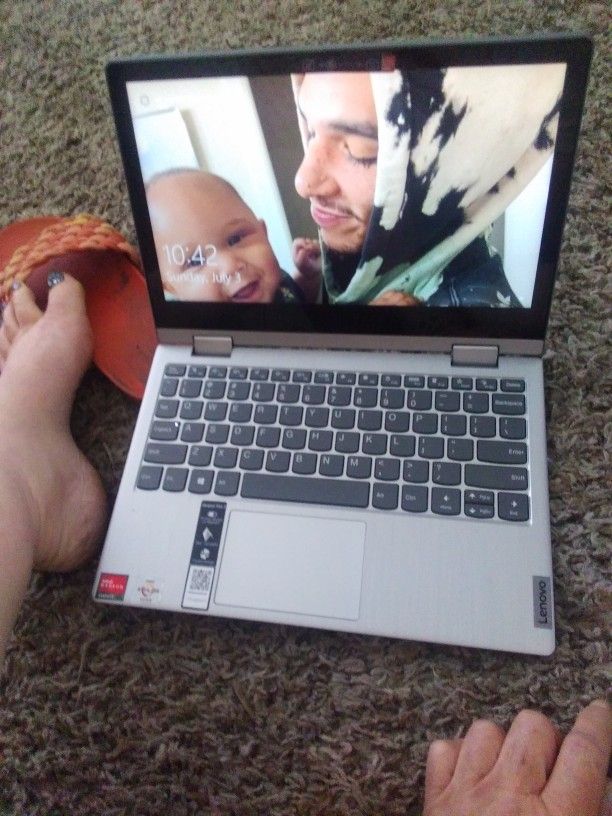 Lenovo 2n1 IdeaPad Flex 3 Touchscreen