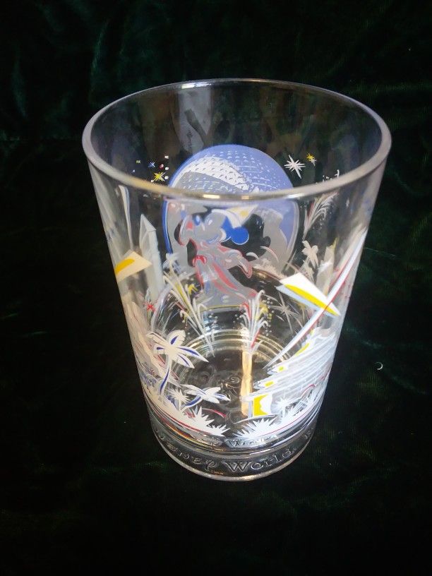 VINTAGE 1996 Walt Disney World 25th Anniversary Remember The Magic MICKEY Mouse GLASS 5 1/4" H X 3 1/4 "W