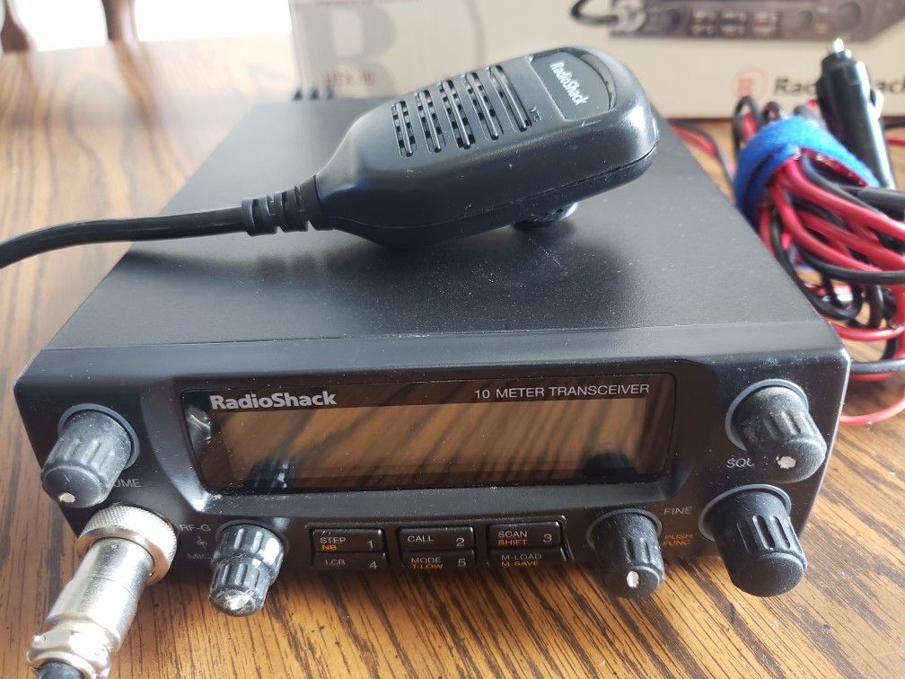 10m Ham Radio Radio Shack HTX-10 for Sale in New Holland, PA - OfferUp