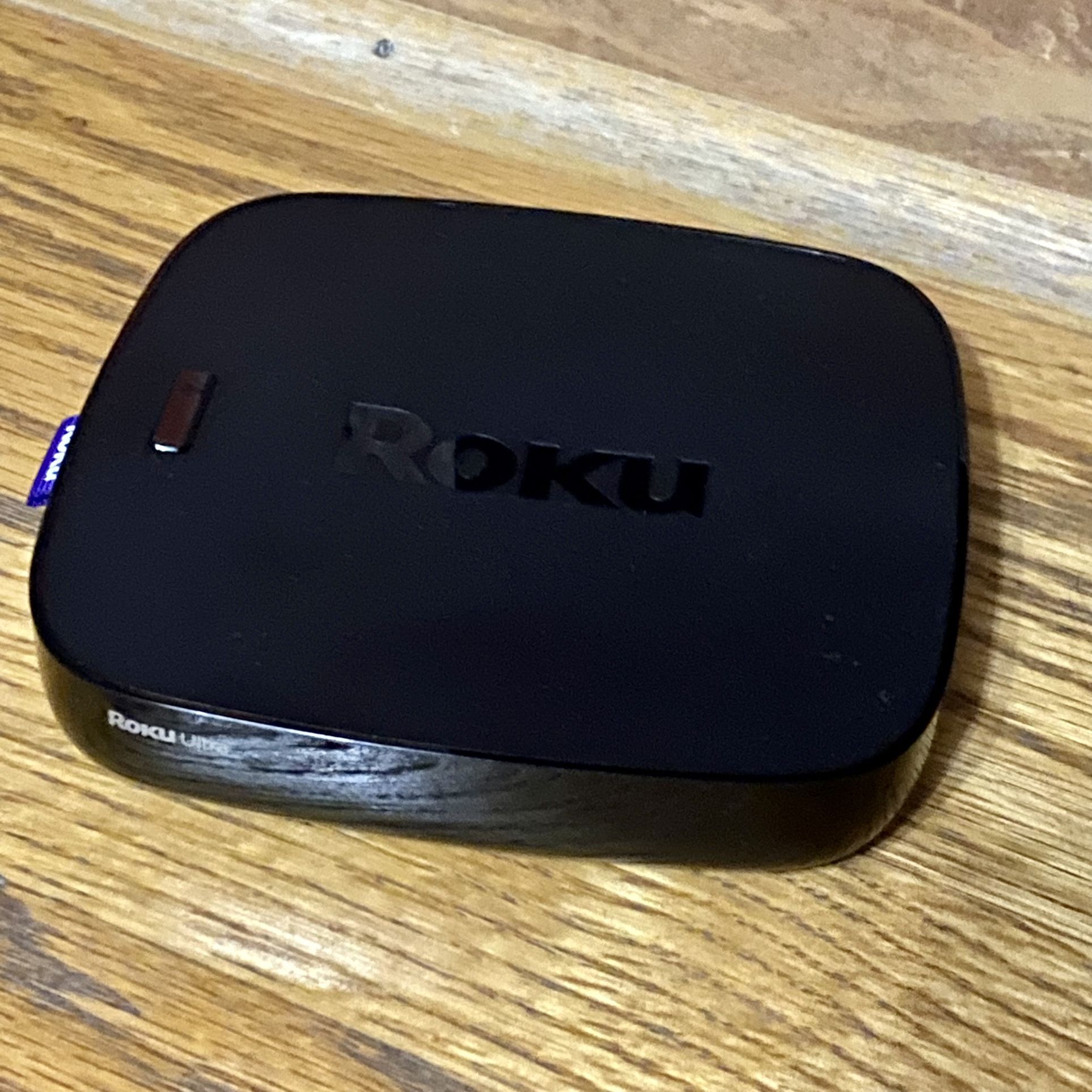 Roku Ultra w/ 6’ HDMI Cable & Remote