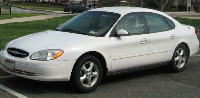 2002 Ford Taurus
