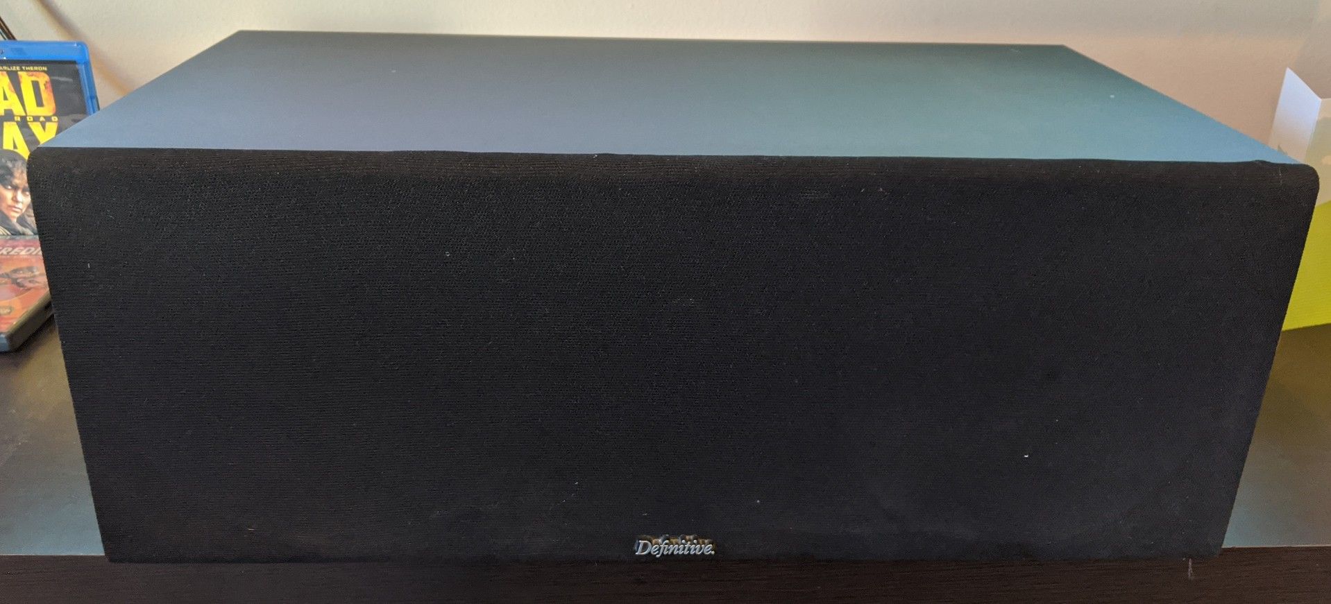 SVS Subwoofer PB10 ISD, Definitive Technology BP8 towers CLR1000 center