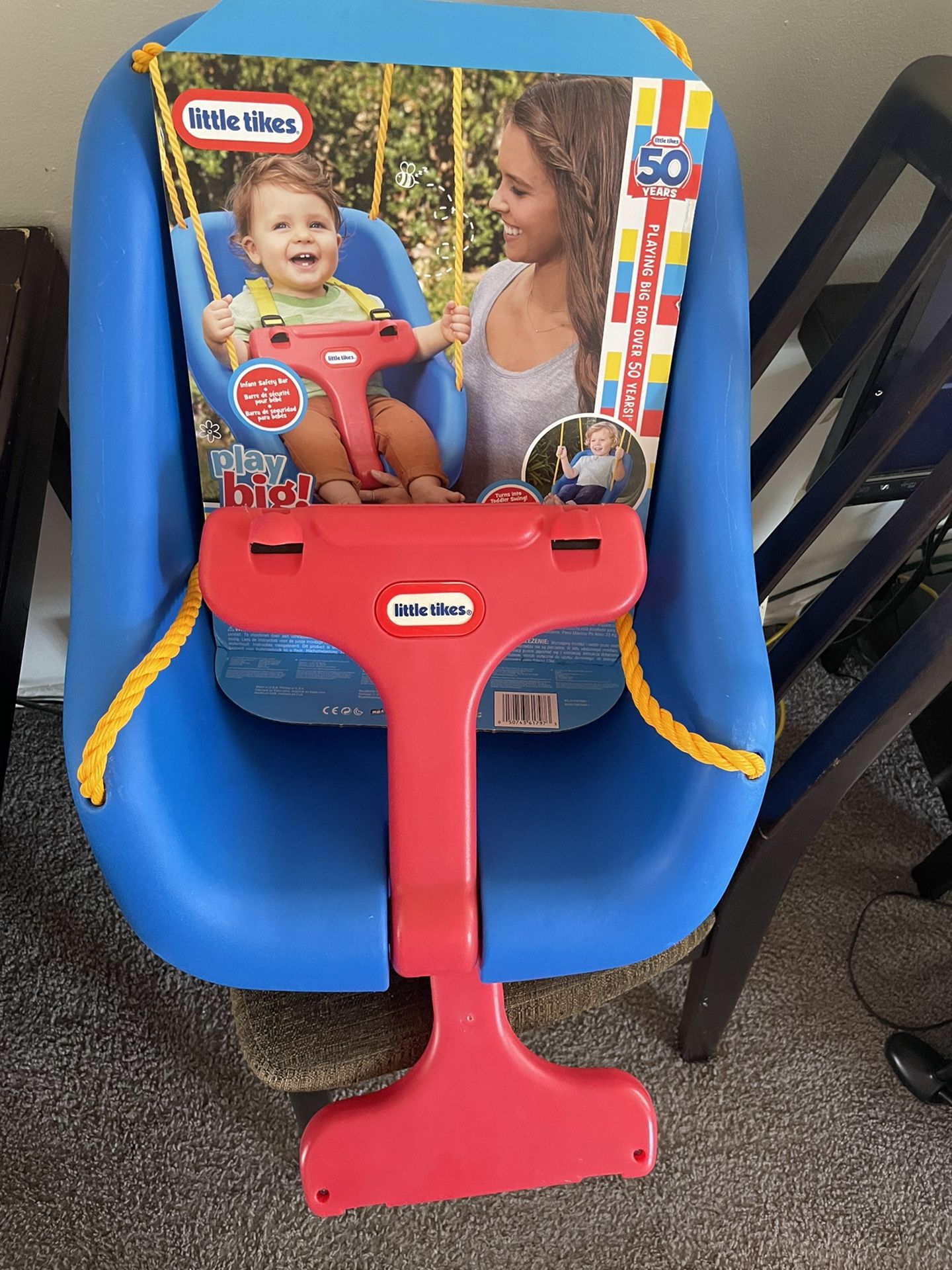 Little Tikes 2-In-1 Snug And Secure Swing