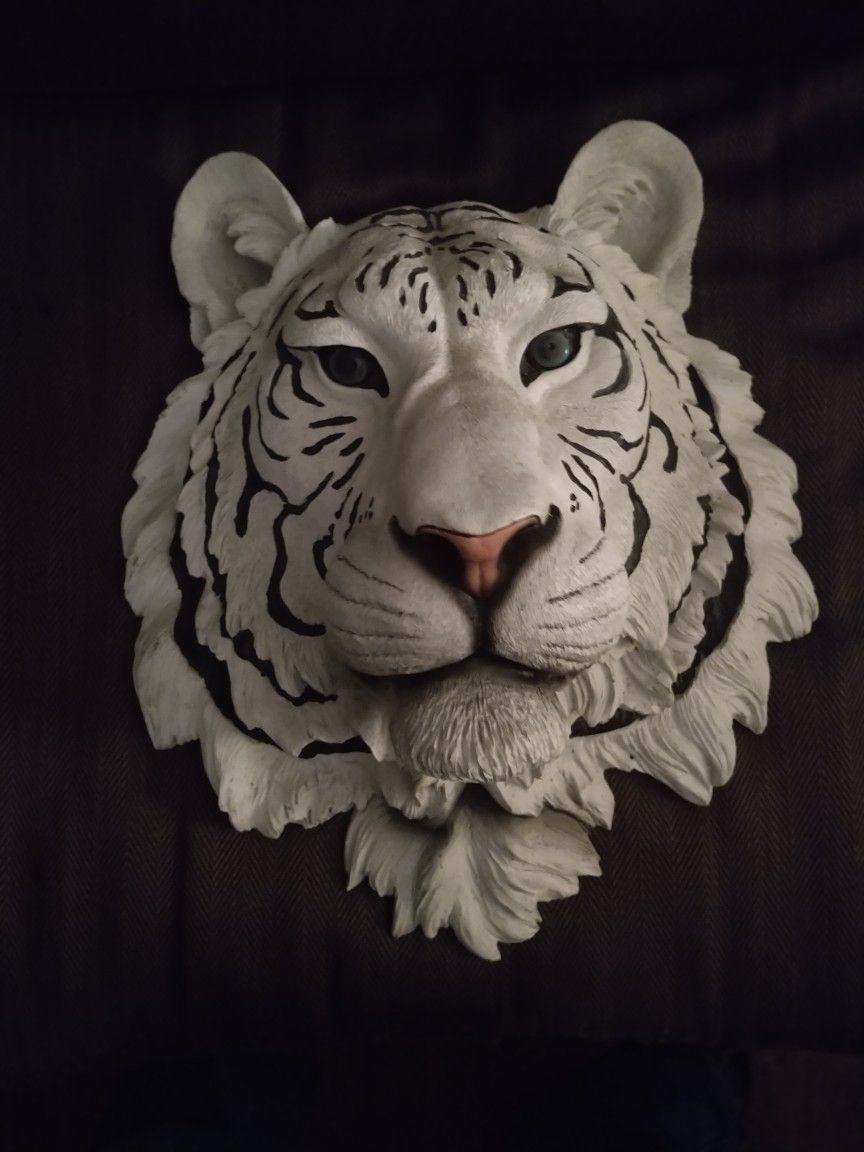 White Tiger Bust 