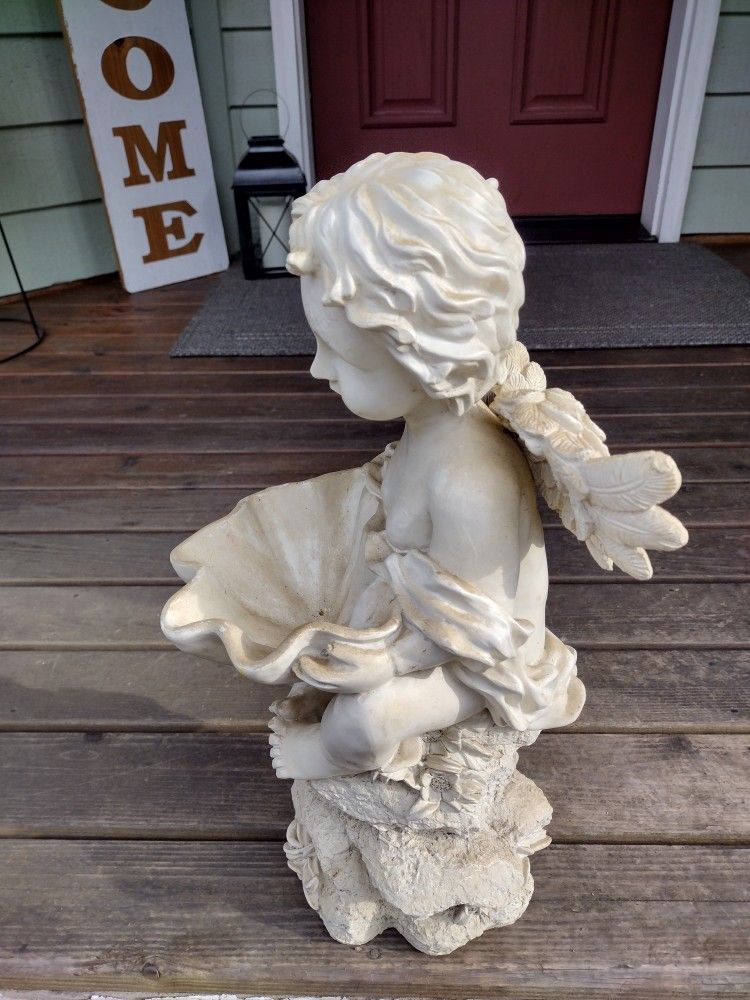 Cherub/Angel With Large Clam Shell Yard Art