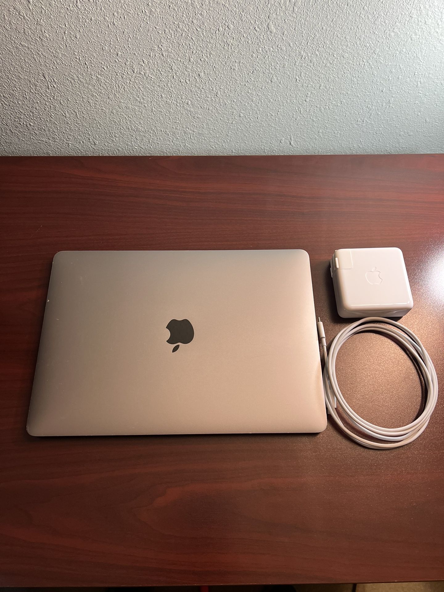 2016 macbook pro for sale used