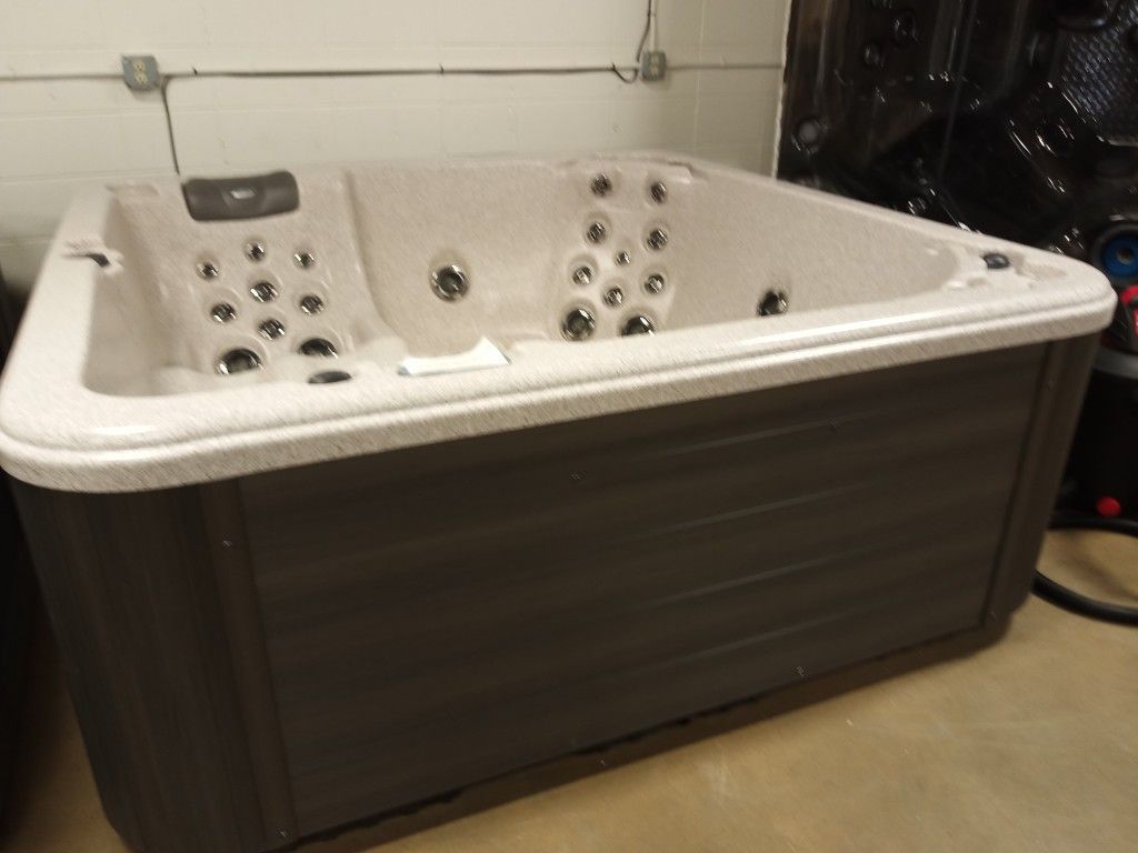 Hot tubs on sale huge savings and easy financing tubs are different prices based on size and equiptment