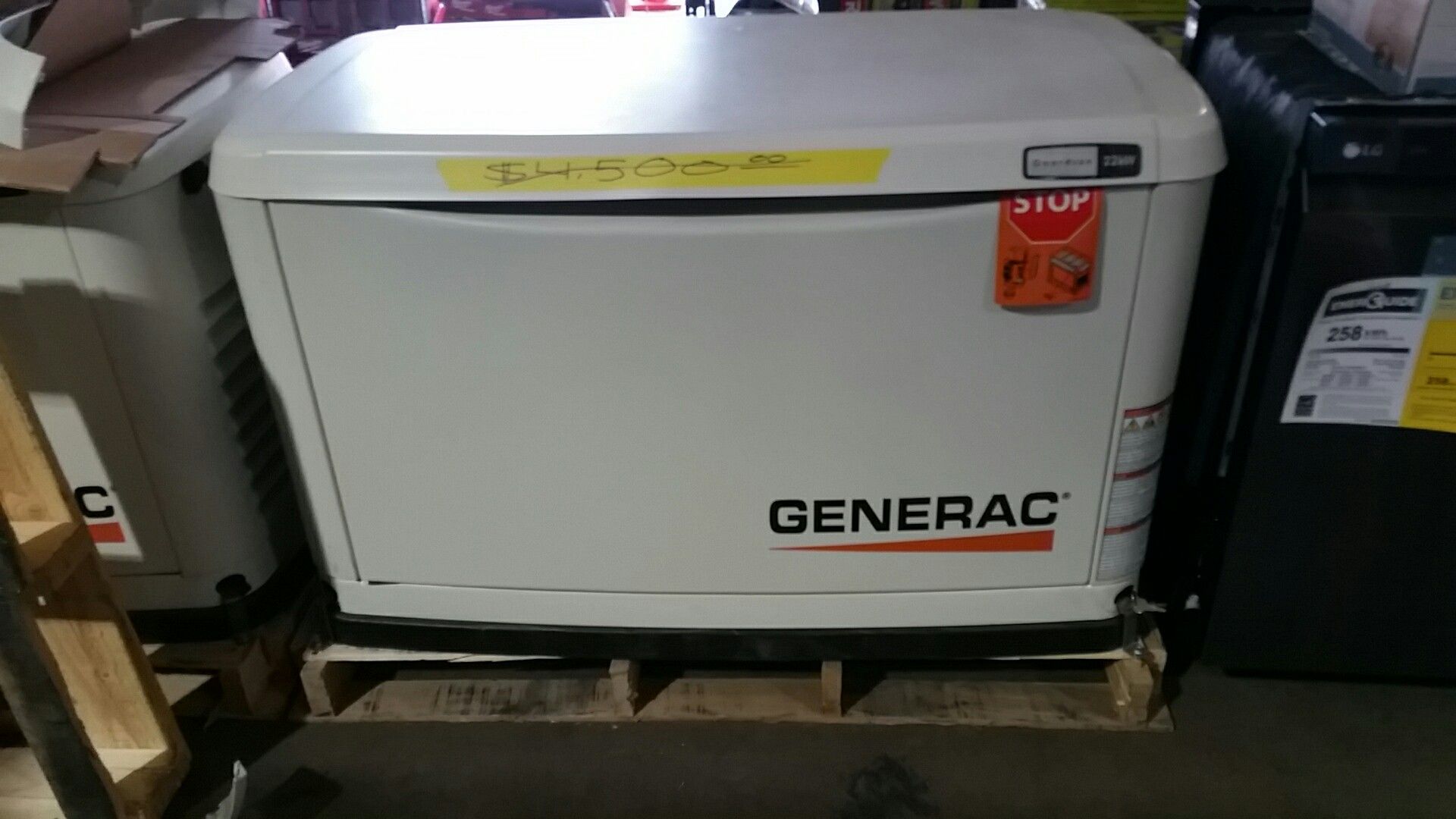 Generac Guardian Series Watt Lp Watt Ng Air Cooled Standby Generator With Wi Fi