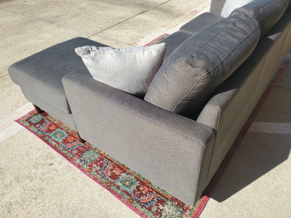 LIKE NEW Grey / Gray Mid-Century Modern Sectional Sofa - ( DELIVERY +$30 )