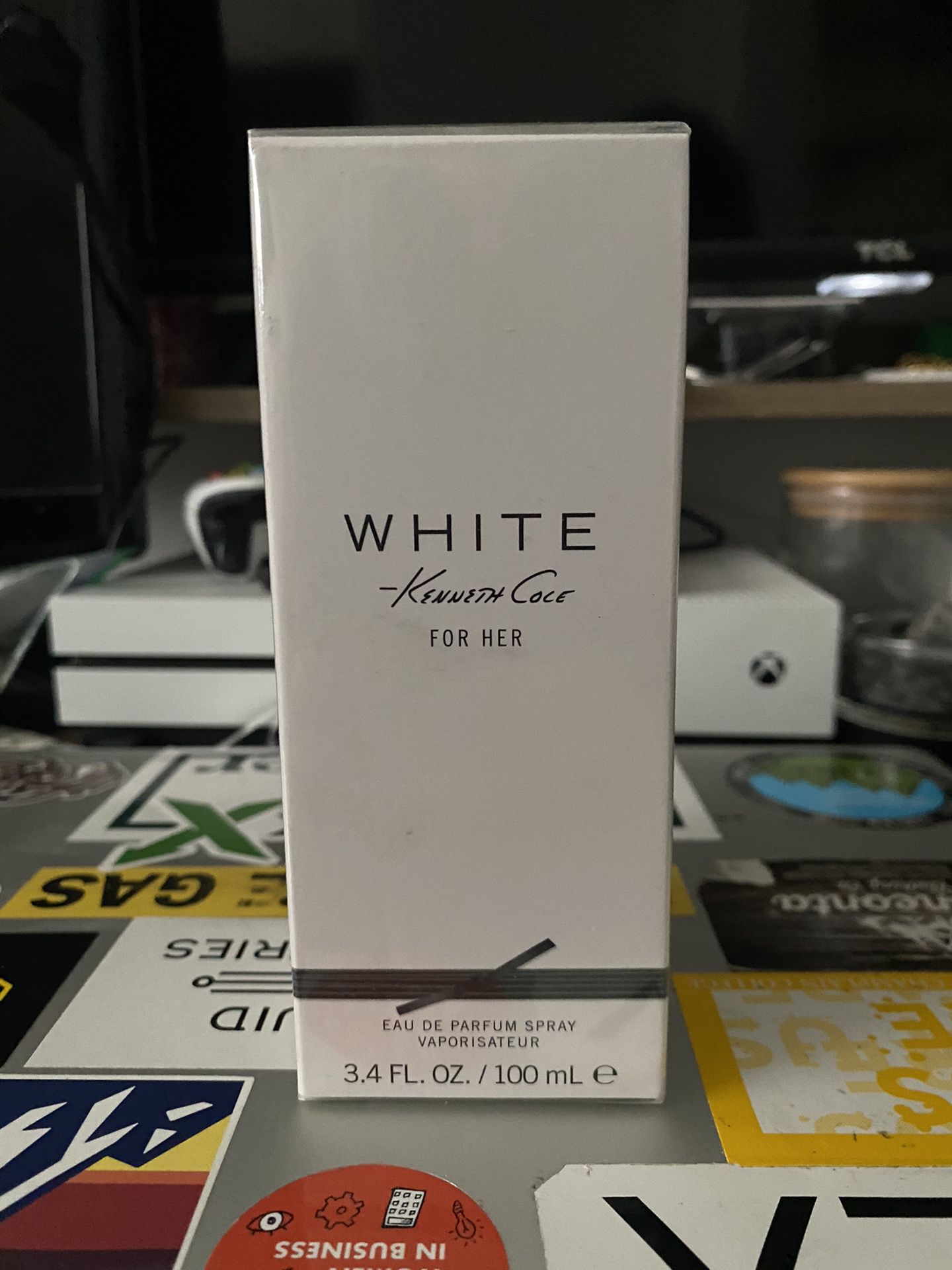 Kenneth Cole White For Her