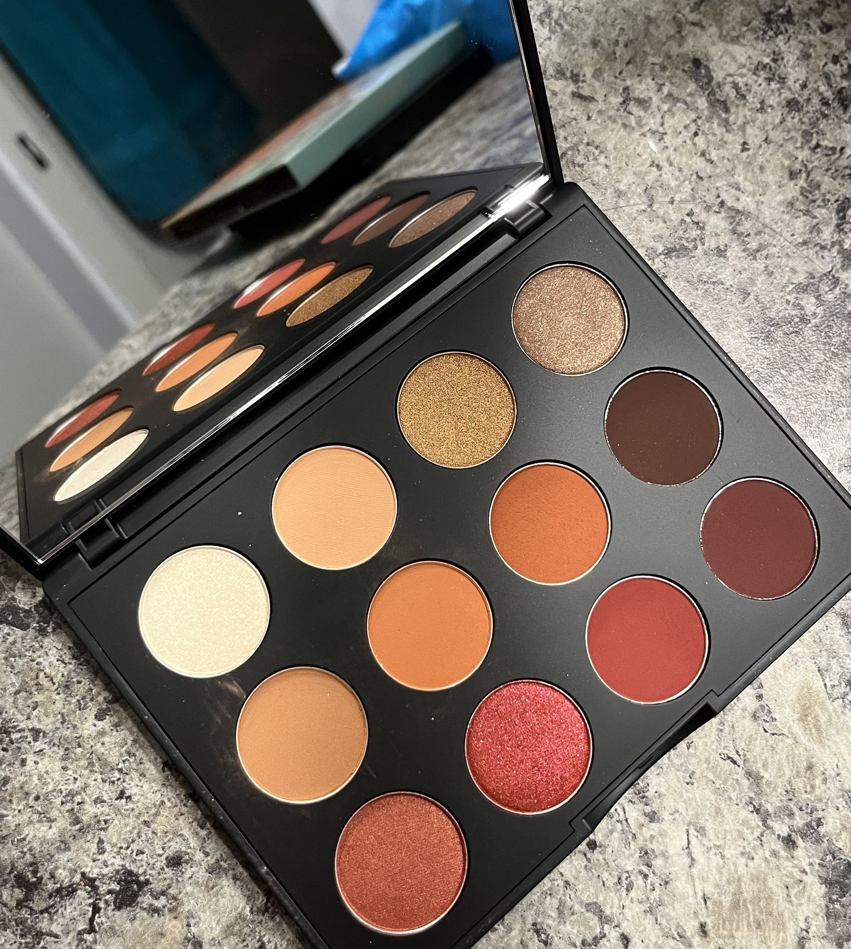 MAC Palette