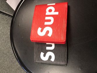 Supreme LV wallet! Thumbnail