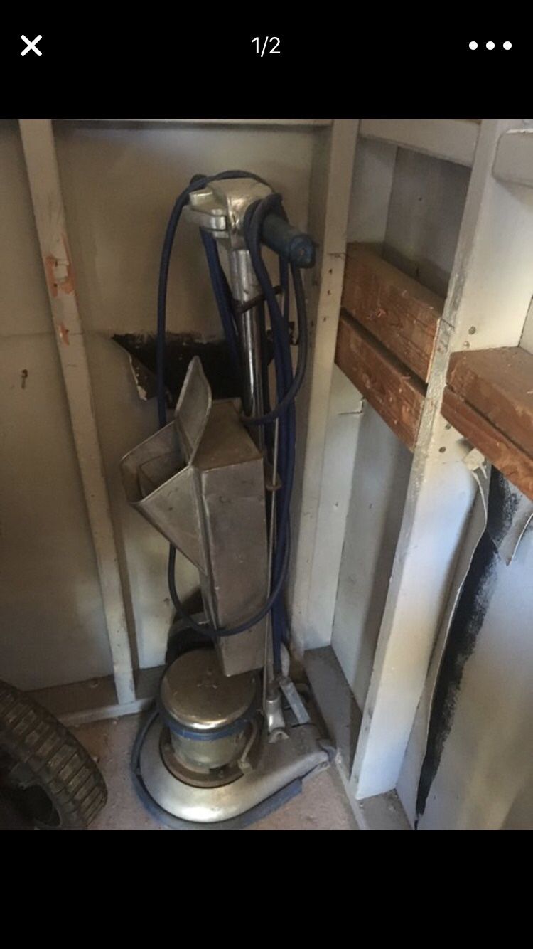 Professional dry cleaning unit, floor scrubber and wood floor cleaning unit!