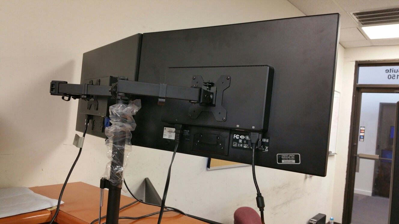 Dual monitors on one stand, 22-inch LED , VGA, dvi, HDMI, with cables,