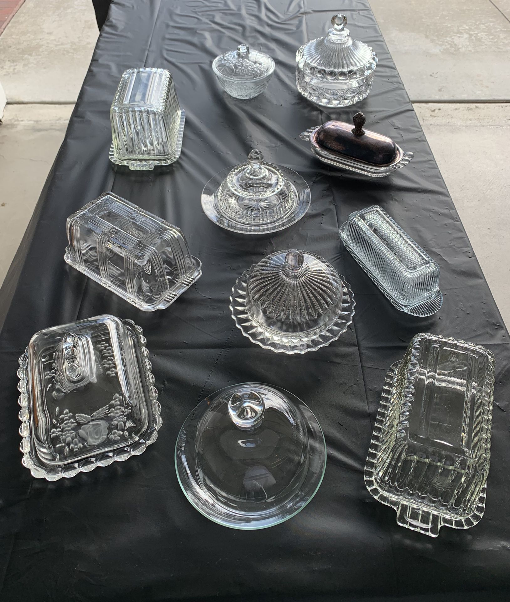 Butter dishes / candy dishes