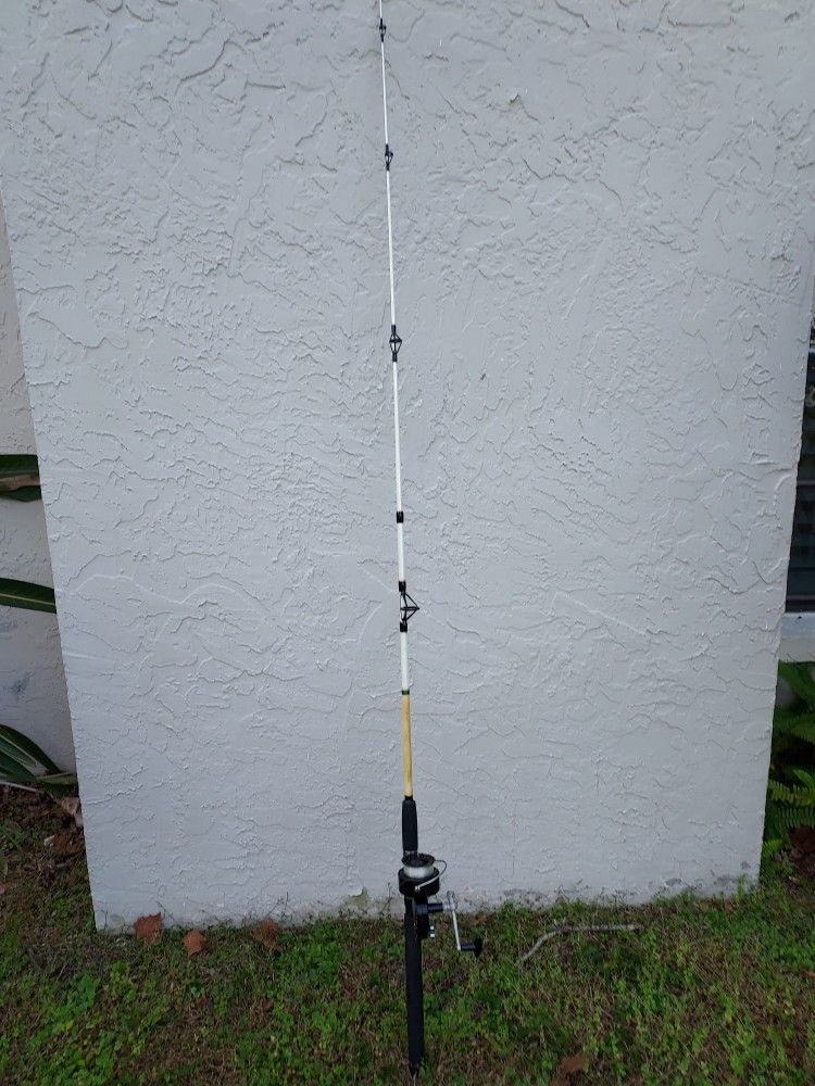 Vintage Garcia Mitchell 306 Reel & Nice Rod