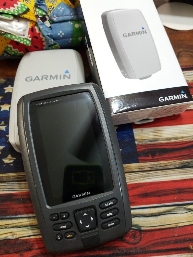 GARMIN ECHOMAP 44 DW ** like New **