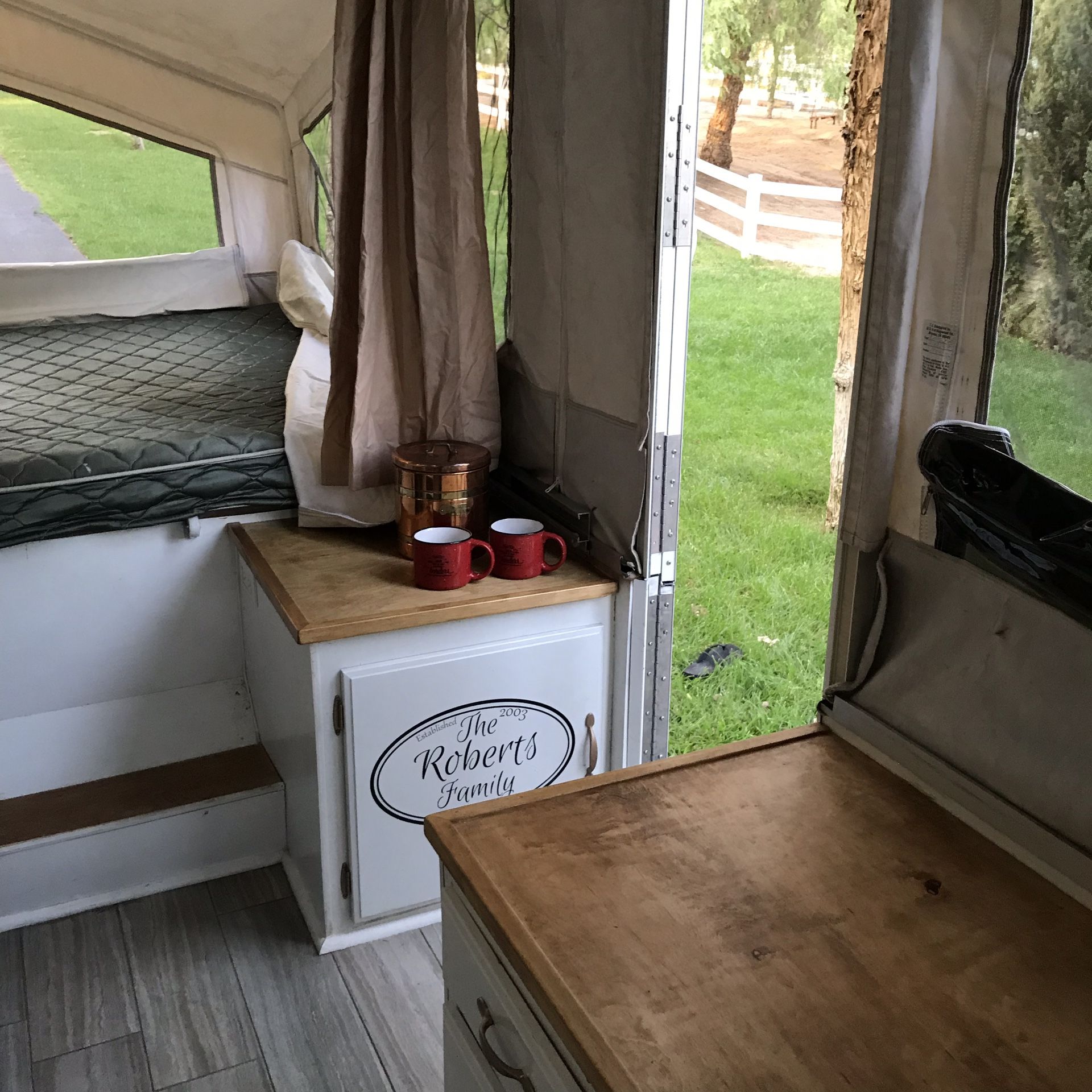 2005 Rockwood Freedom FMT170LTD POP Up Camper Tent Trailer for Sale in