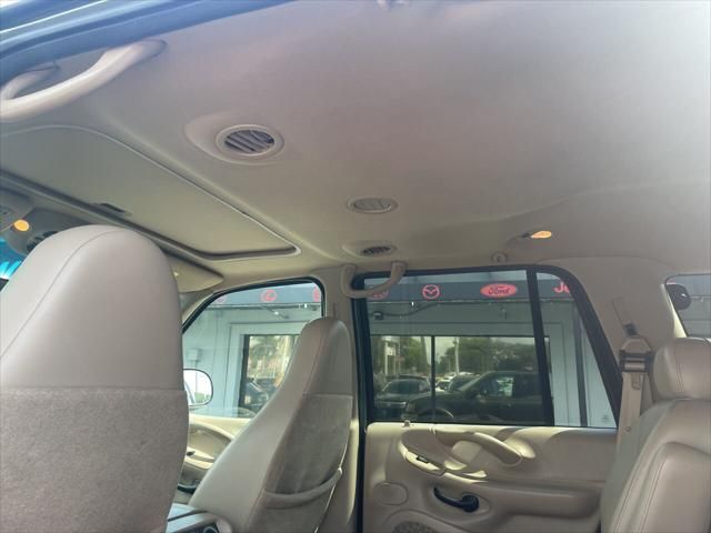 2001 Ford Expedition